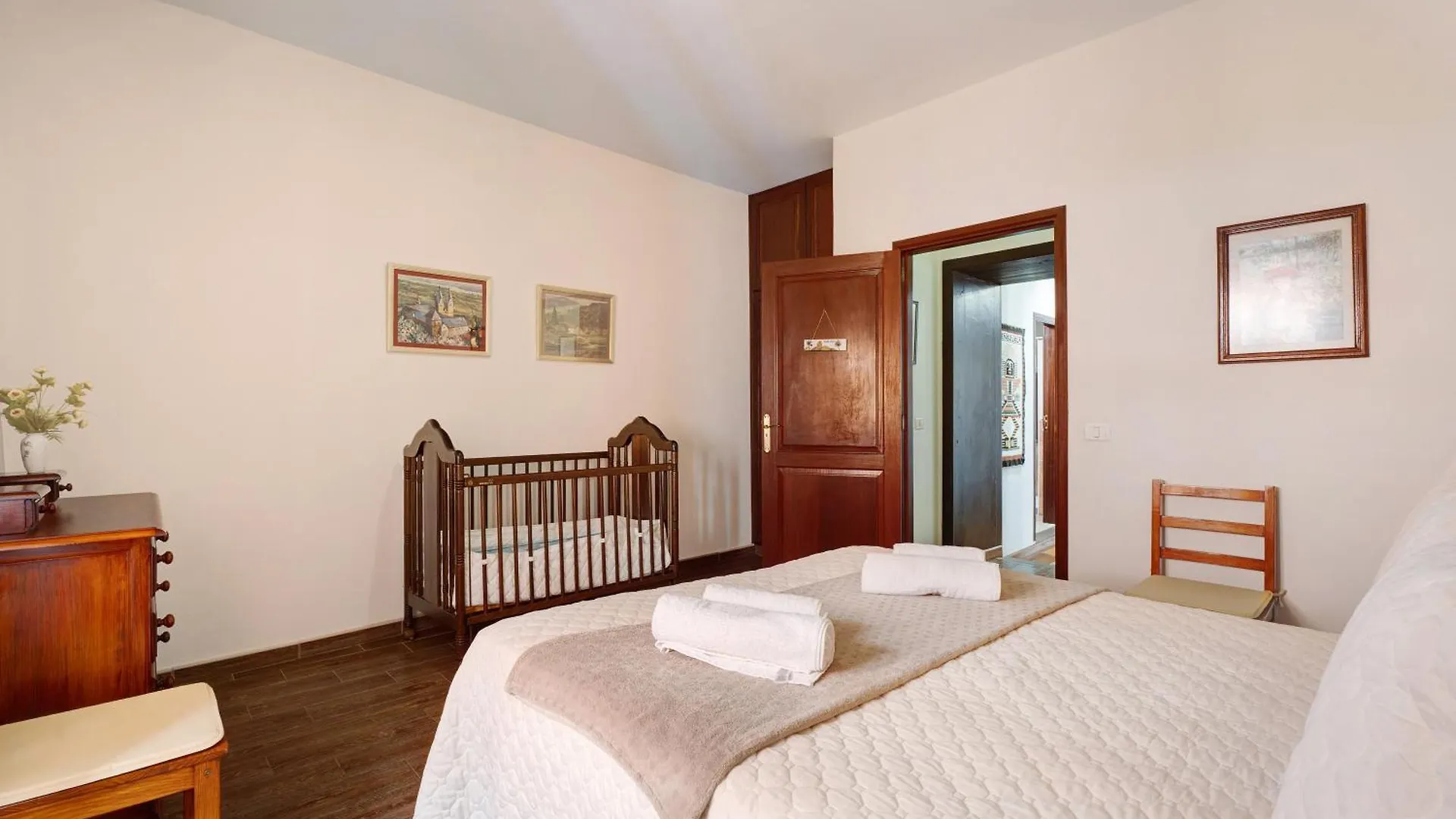 Casa De Telegrafos Villa Vallehermoso 0*,  Spain